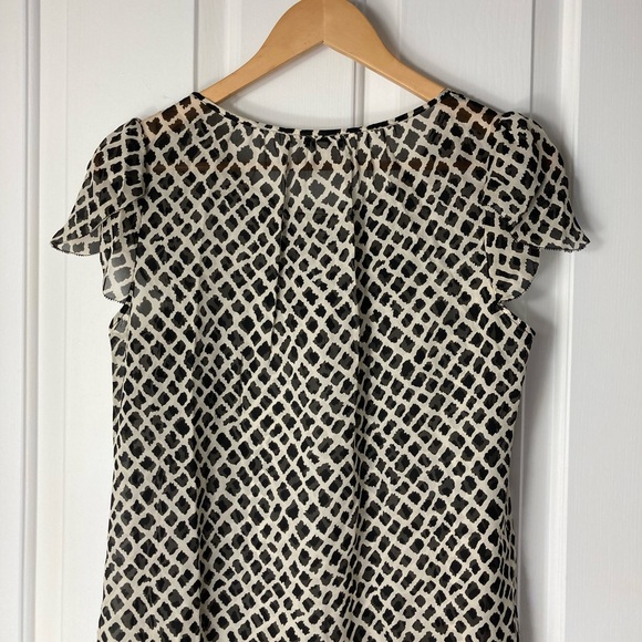 Banana Republic 100% Silk Sheer Blouse - Picture 6 of 9